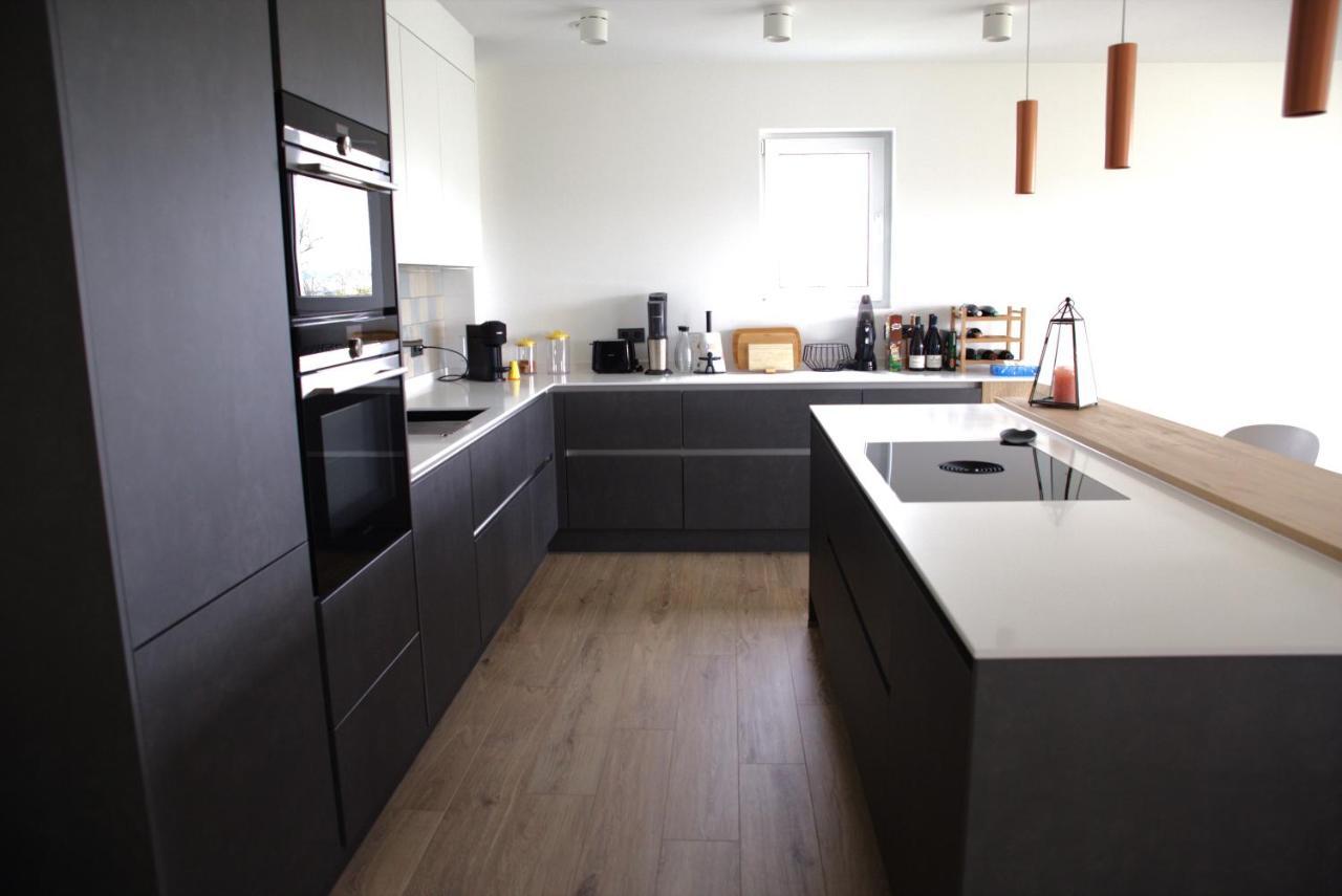 Peaceful Modern 2 Bedroom Penthouse With Nice View Hesperange Экстерьер фото